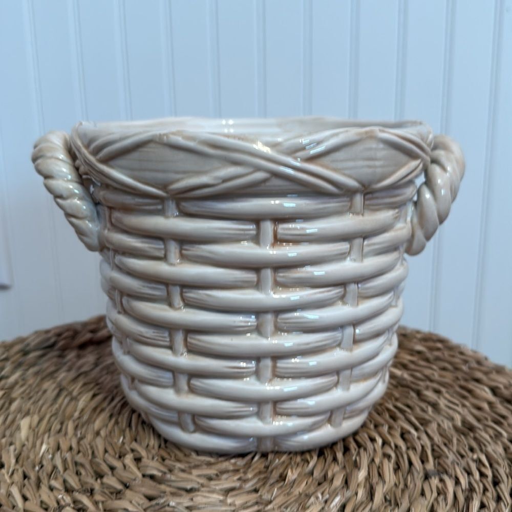 Country Gourmet by FITZ & FLOYD Woven Ceramic Basket Planter